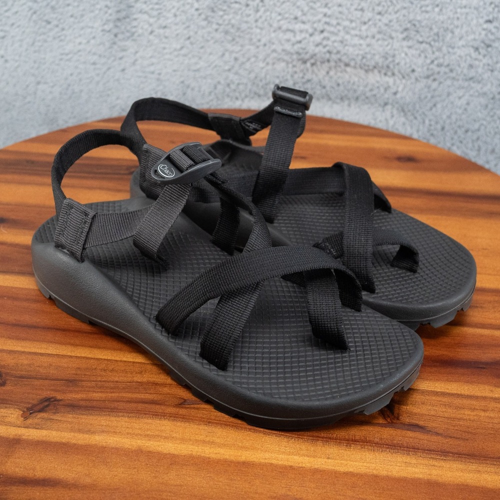 Chaco Women 9 Sandal Z/2 Classic Black Outdoor Sport Strappy Hiking Toe Loop